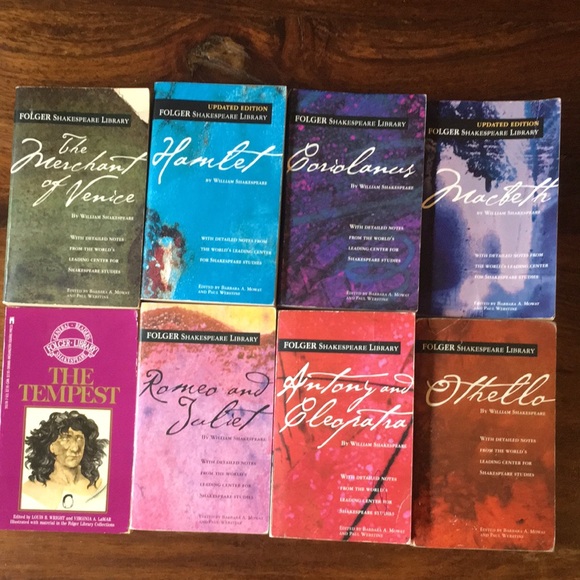 Lot of Eight 8 Folger’s Shakespeare Library Paperback Books Hamlet Romeo Othello - Picture 1 of 12